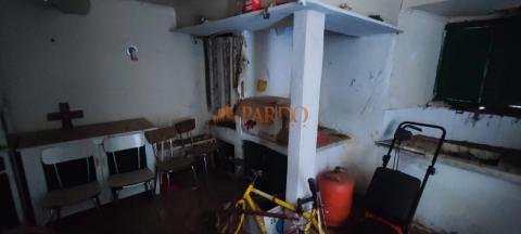 Casa de piedra para rehabilitación total en zona Rio do Pozo (Narón)