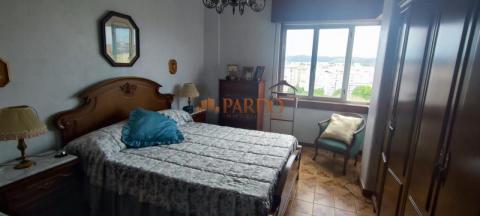 Piso con ascensor en zona Caranza (Ferrol) 3 habitaciones