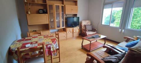 Piso en alquiler en Santa Cecilia de 3 habitaciones, tercero sin ascensor