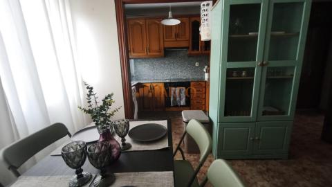 Piso en alquiler en Santa Cecilia de 3 habitaciones y 1 baño