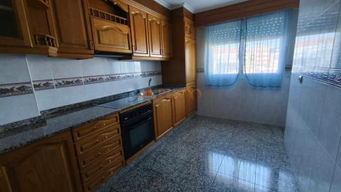 Piso en Alto del Castaño de 3 habitaciones, 2 baños y trastero